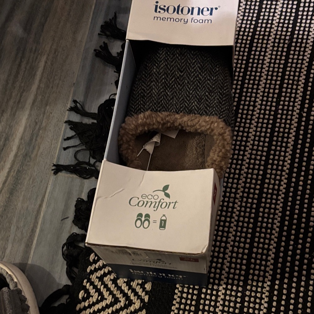 Isotoner Herringbone Slippers with Tan Lining